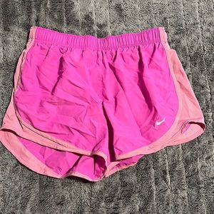nike womens athletic shorts
